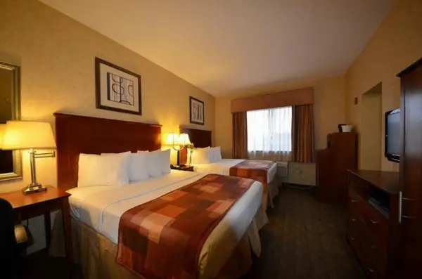Sheridan Hotel 6